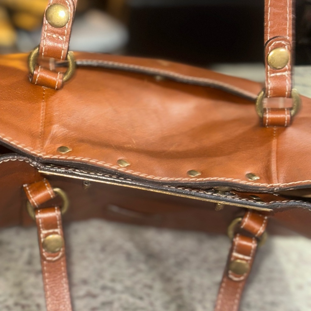 Patricia Nash Leather tote - Picture 9 of 11